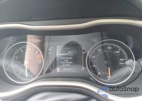 2016 Jeep Cherokee Latitude z USA, uszkodzony, nr VIN 1C4PJMCB8GW359149